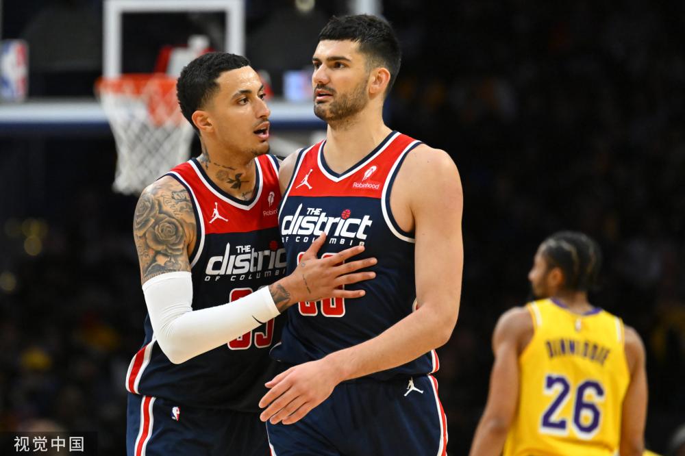 豪强抑或是 豪强抑或是