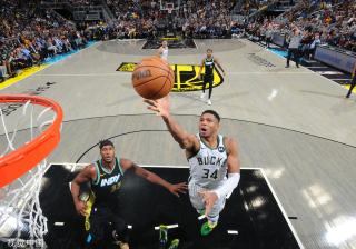 为乔纳坦提 为乔纳坦提