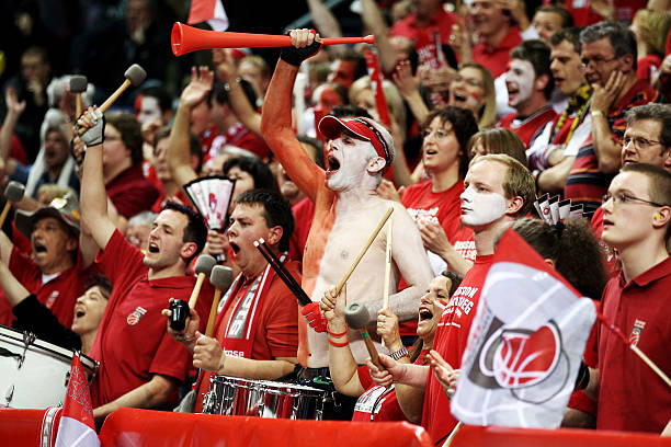 探讨这场激 探讨这场激