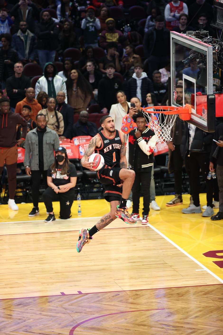 表现最为出 表现最为出