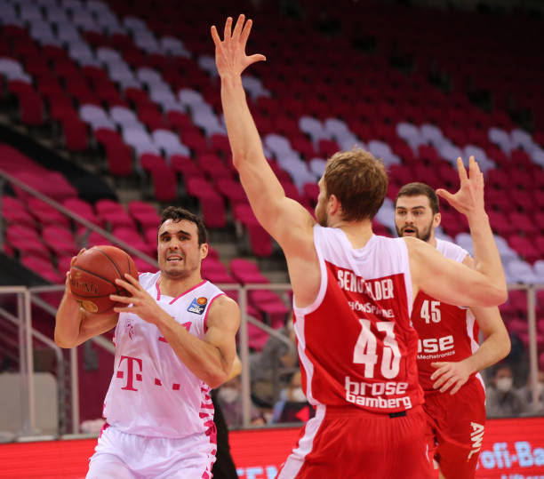 绝非偶然 绝非偶然